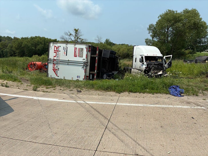 sub-traffic-collision-Fayette-County-Sheriff's-Office-3