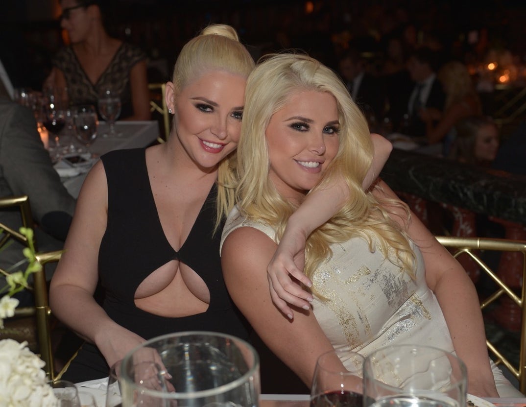 Karissa and Kristina Shannon