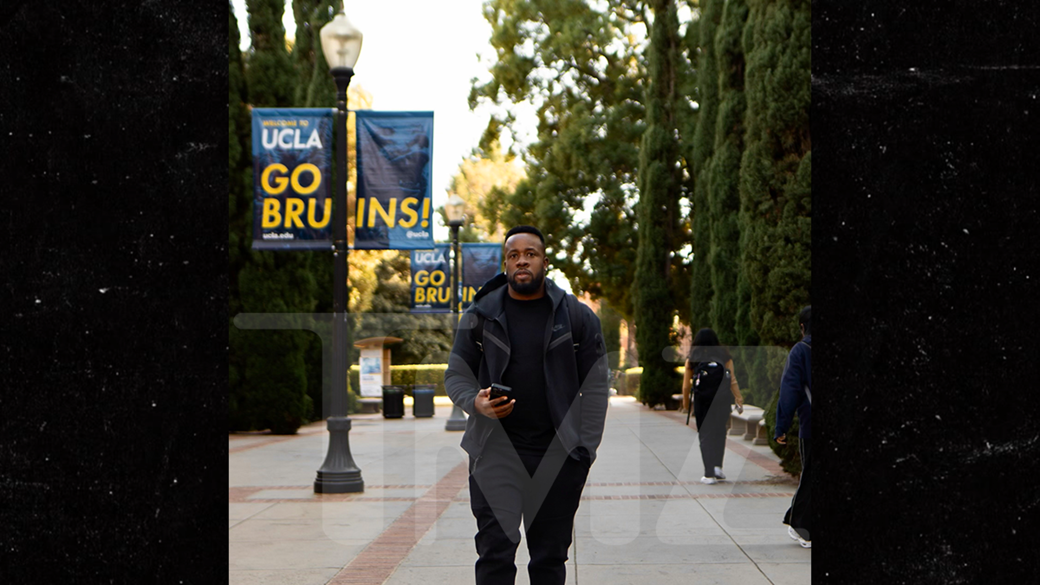 Yo Gotti Taking Business Class At UCLA's Anderson School of Management #YoGotti