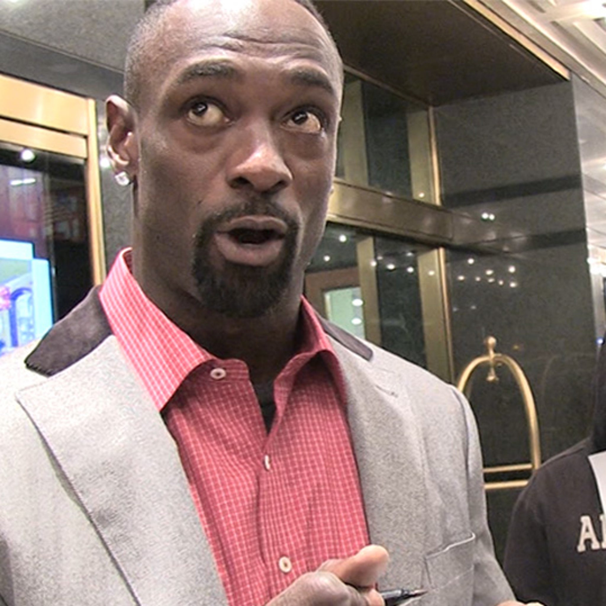 Ex NFL player Jevon Kearse faces $5 million foreclosure on Fla home