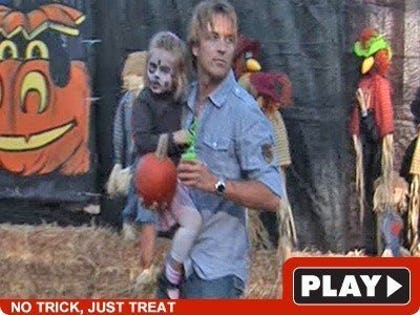 Larry Birkhead: Click to watch