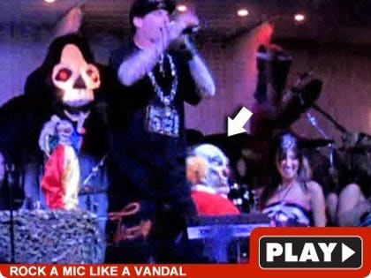 Vanilla Ice: Click to watch