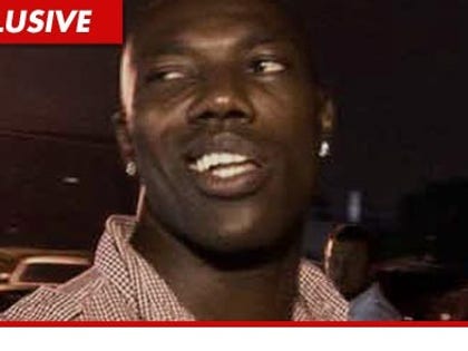 0104-terrell-owens-tmz-ex-1