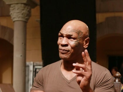 0821_mike_tyson_chinese_salesman01