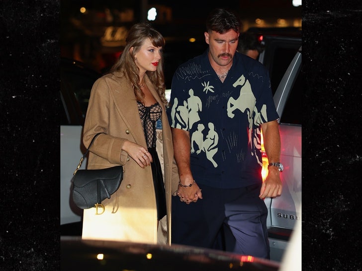 101224 travis kelce taylor swift backgrid