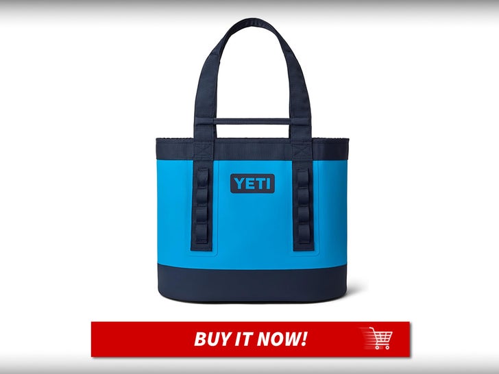 YETI-Camino-35-Beach-Totes-MAIN
