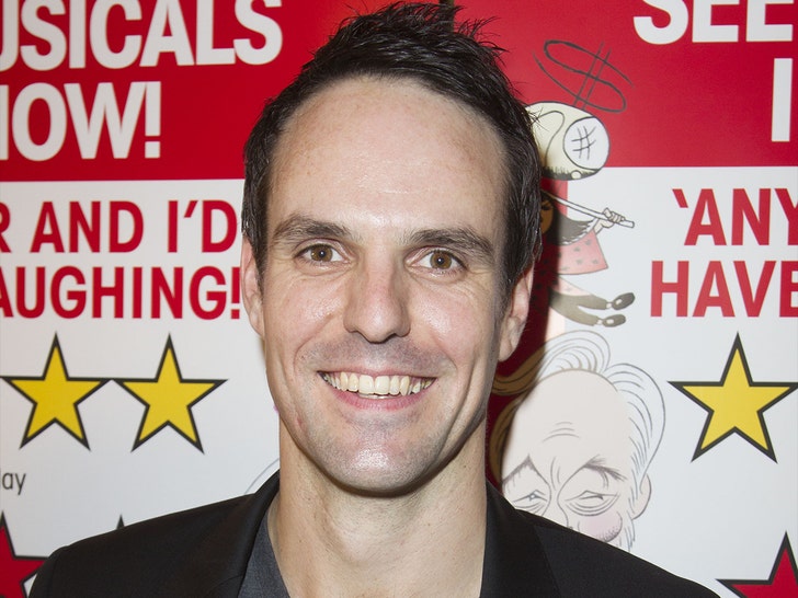 Ben Lewis broadyway star shutter 3