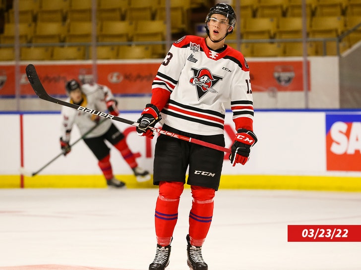 ESPN's NHL Draft broadcast captures Maveric Lamoureux's parents tongue  kissing: 'Get some'