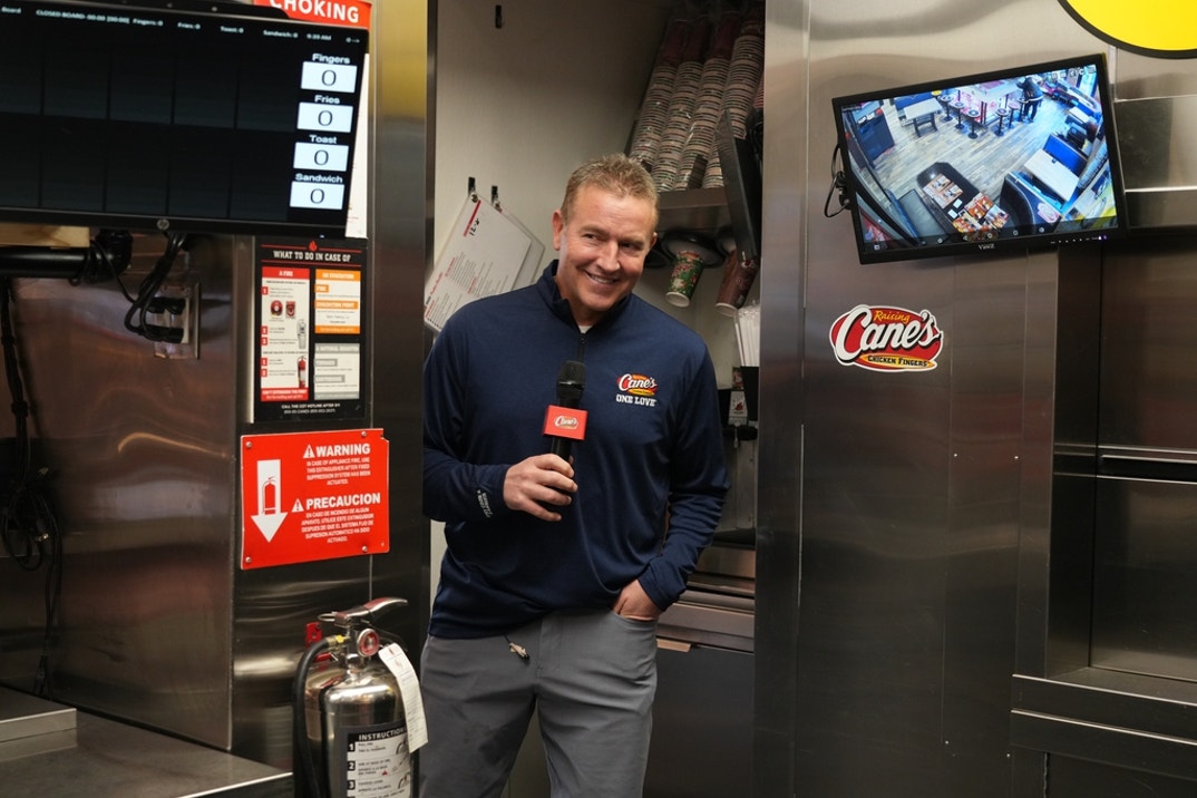Kirk Herbstreit at Raising Canes 14