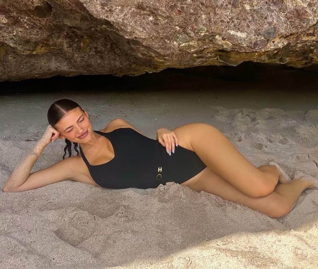 Kelsey Calemine