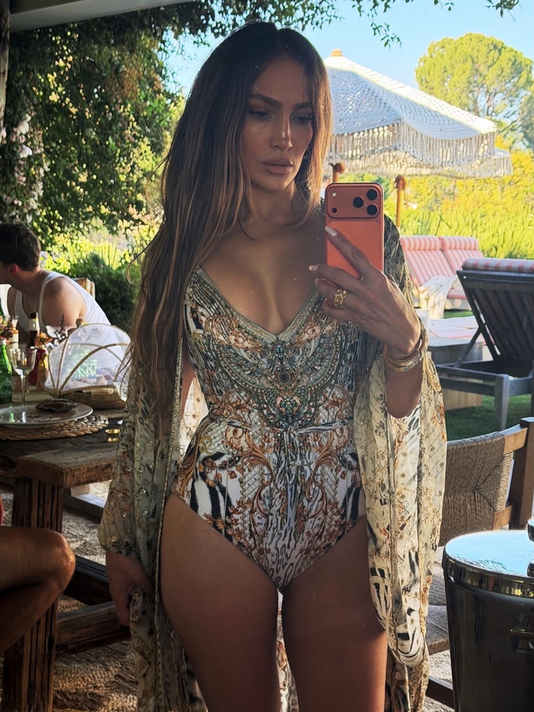 Jennifer Lopez Hot Shots 0