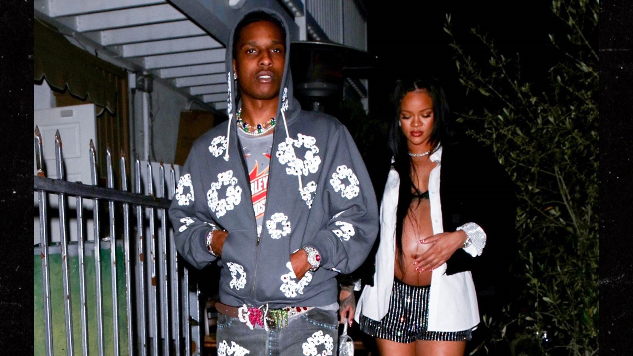 Rihanna y A$ap Rocky, saliendo juntos después del incidente de su arresto.