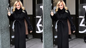 0110-Jenny-McCarthy-Frigin-Diff-hero