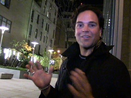 111314_mike_piazza_primary