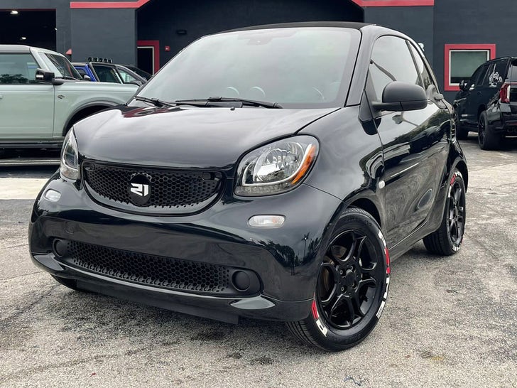 Deion Sanders' Tricked Out Smart Car