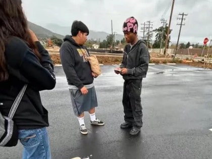 d4vd-lake-elsinore-1