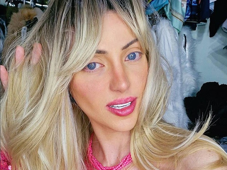 Barbara Jankavski human barbie 1