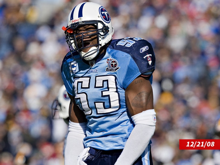 keith  bulluck titans getty