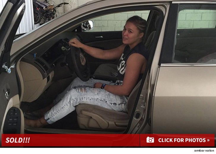 Ronda Rousey -- Junk in the Trunk!