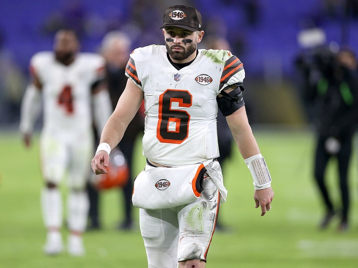 Baker Mayfield on Kareem Hunt being banned from Browns' facility