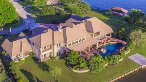 Robert Griffin III Selling Massive Texas Lake House for $2.6 Million
