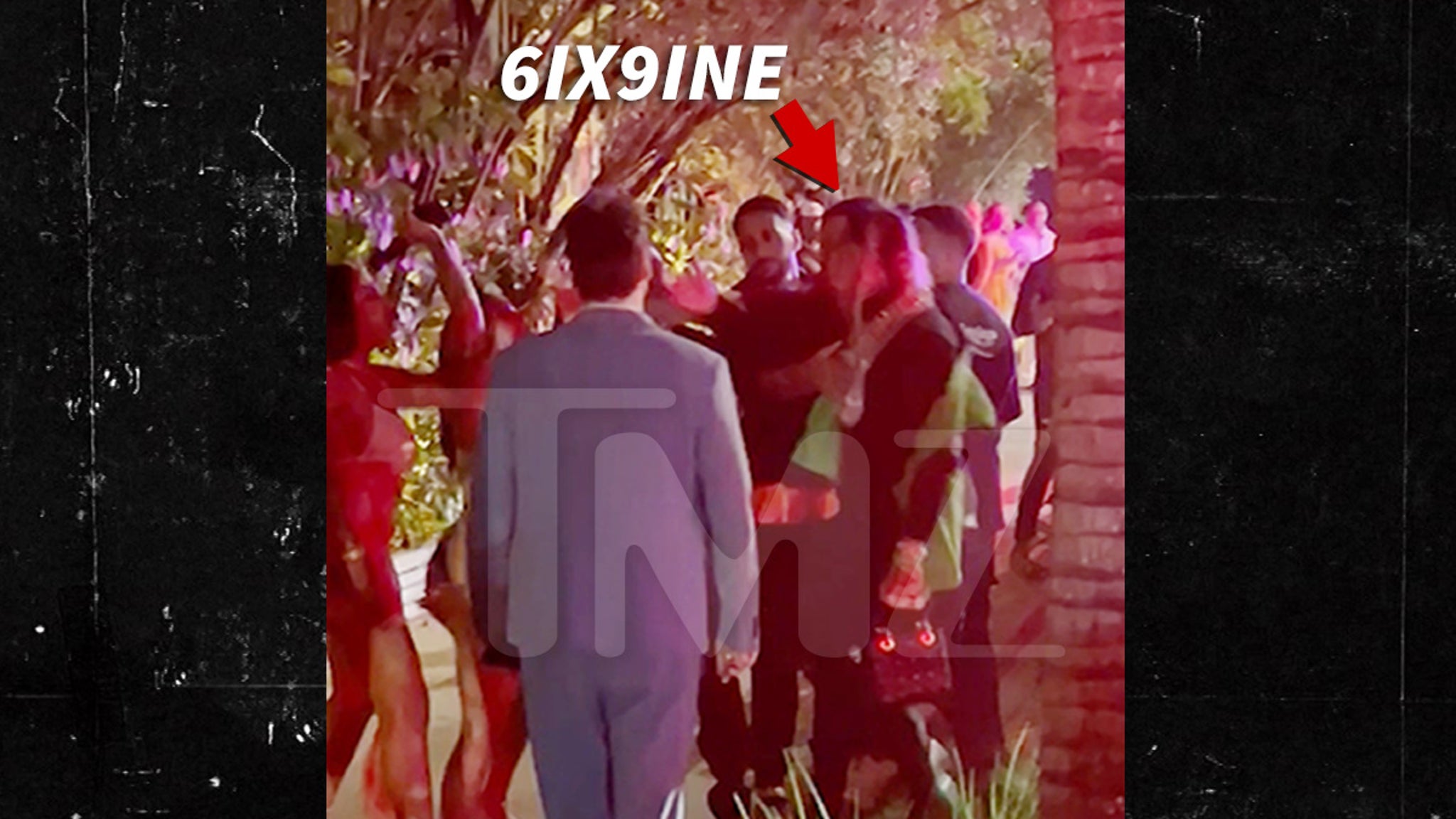 6ix9ine’s Girlfriend Arrested for Domestic Violence After Fight in Miami – TMZ