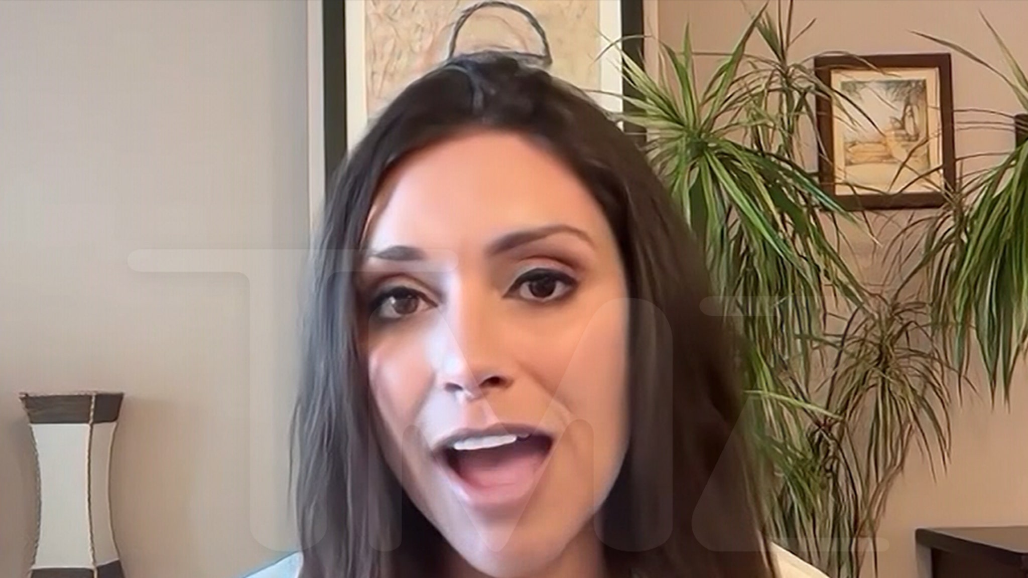 FBI Shying Away From Prosecuting Epstein Files, Journalist Tara Palmeri Says