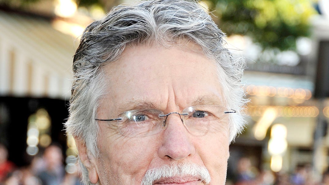 1022-Tom-Skerritt-Remembering-PRIMARY