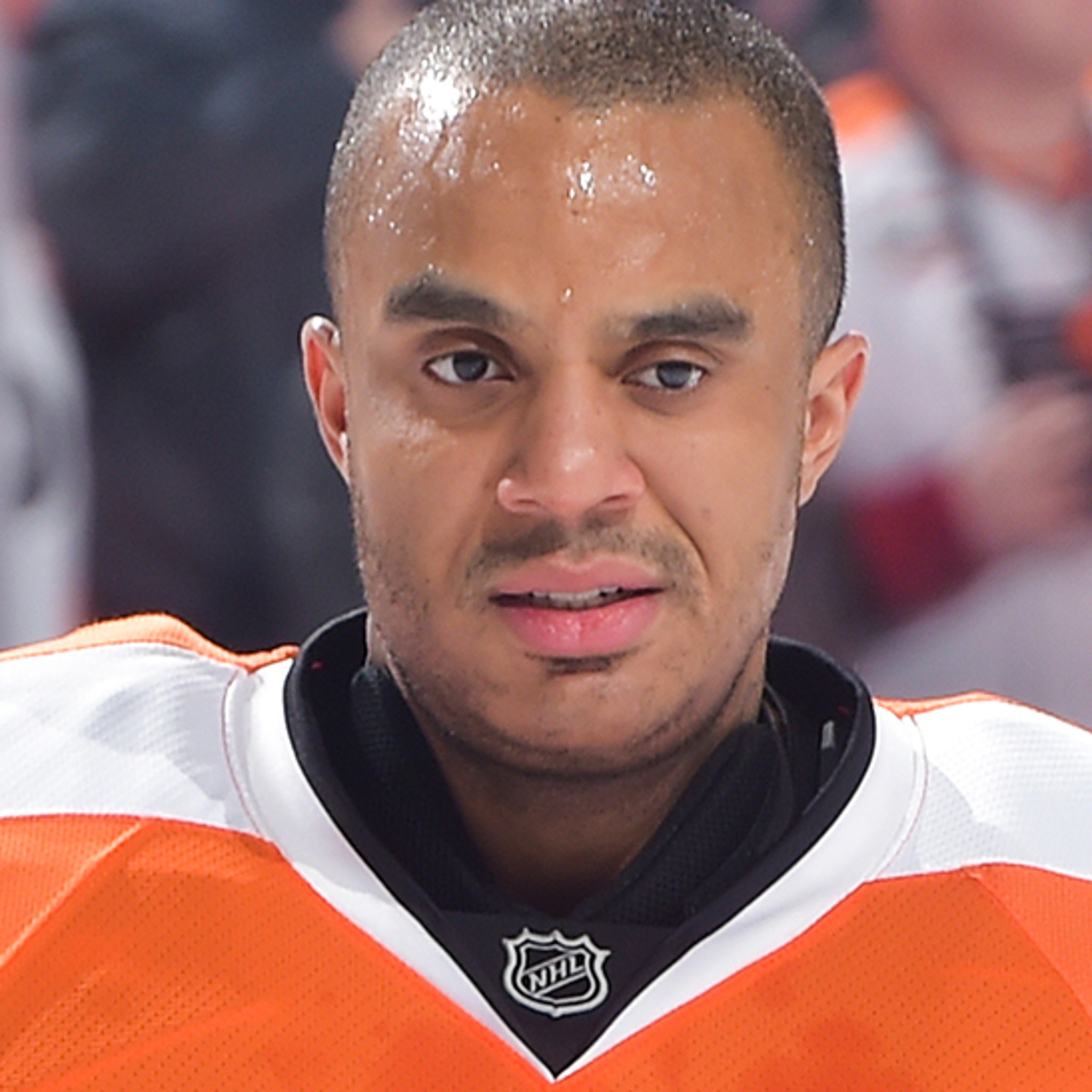 Ray Emery, 35, NHL goalie known for aggressive style - The Boston