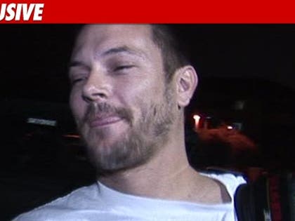 0213_kevin_federline_tmz_ex