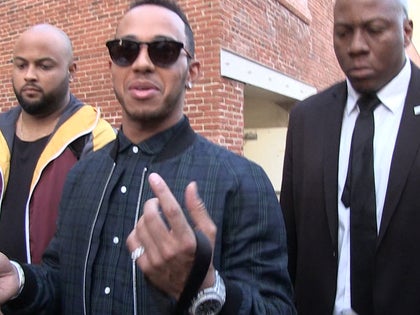 121015_lewis_hamilton_primary_v2