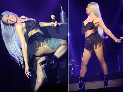 1114-cardi-b-pandora-performance-photos-primary