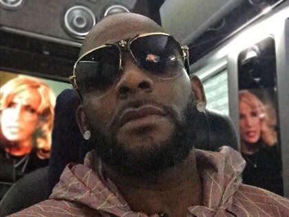 0315-r-kelly-instagram-01