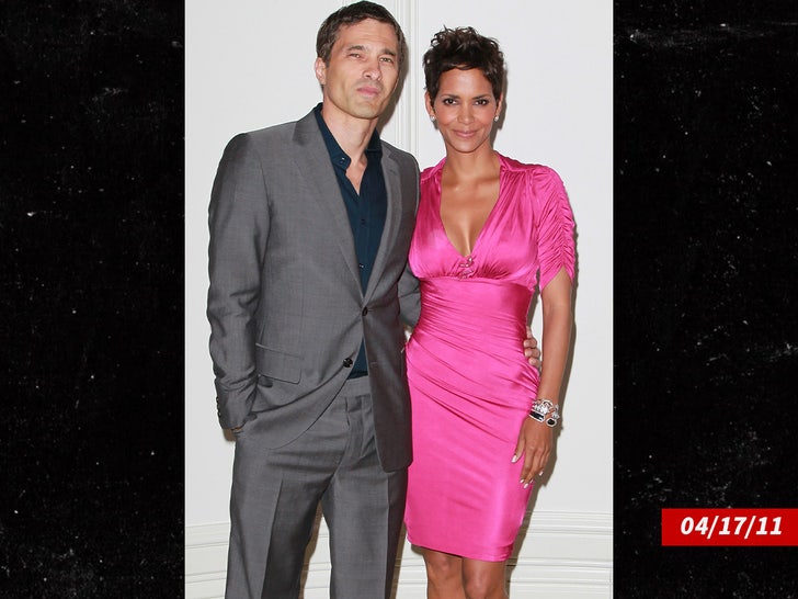 halle berry olivier martinez sub 2