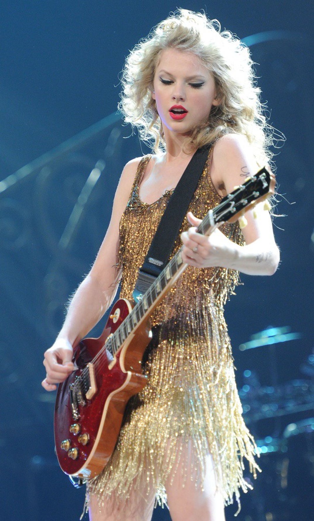 2011