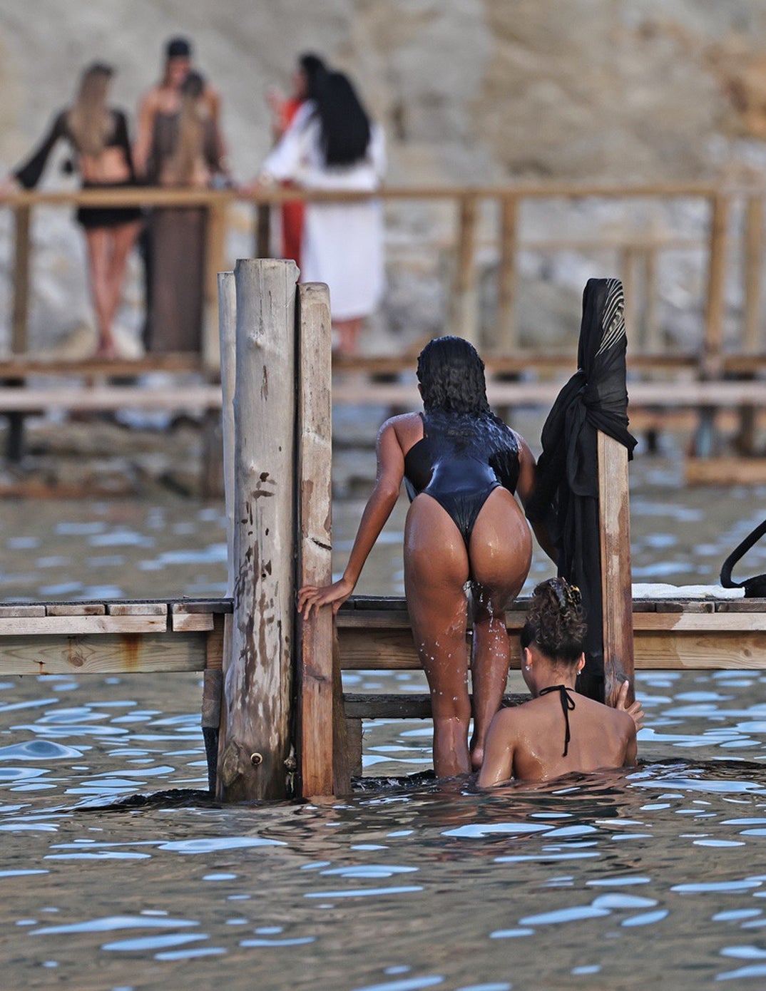 Lori Harvey Tina Kunakey Dip In Ibiza 6