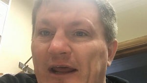 060217_ricky_hatton_primary