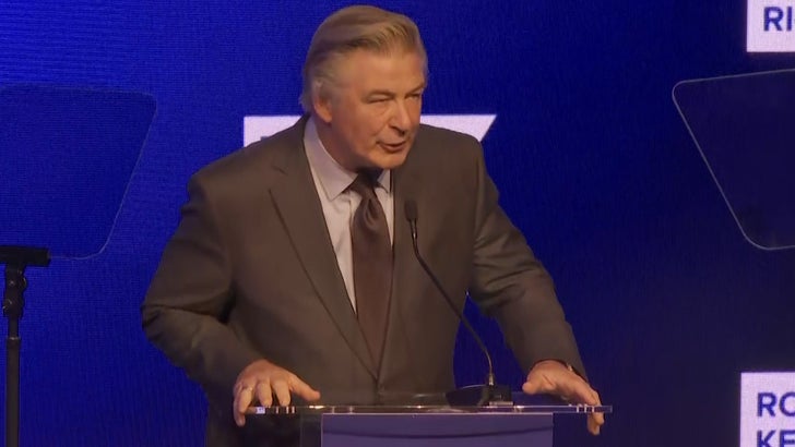 121021_alec_baldwin_kal