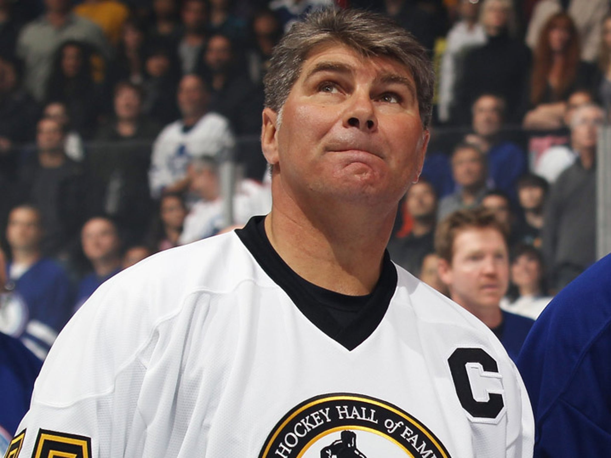 Ray Bourque on X: Donate $77 or more to the @BourqueFDN between now and  Monday at 5PM for a chance to win 4 @NHLBruins tickets for Tuesday night.  Thank you for supporting