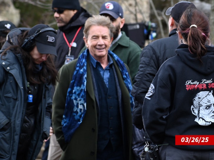 Martin Short sul set di Only Murders in Building splash