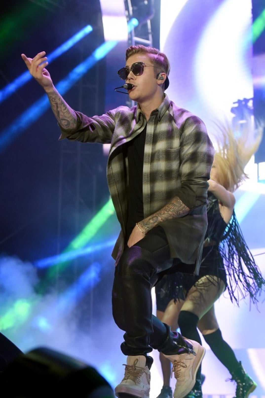 0119_justin_bieber_performance08