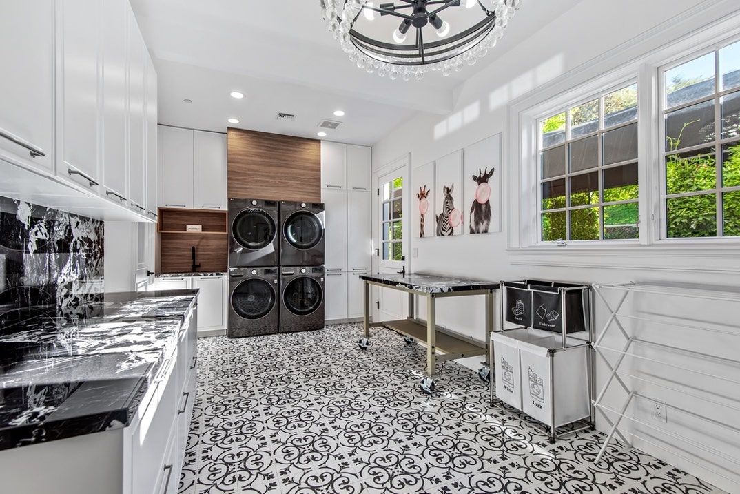 The Miz Westlake Village Home photos 47