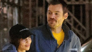 0904-Harry-Styles-and-Zoë-Kravitz-NYC-PRIMARY