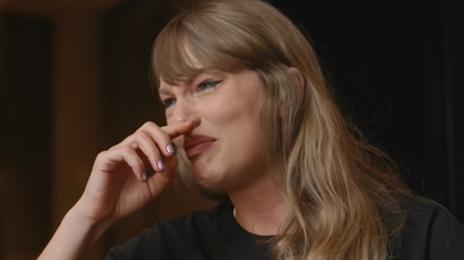 121225 taylor swift kal