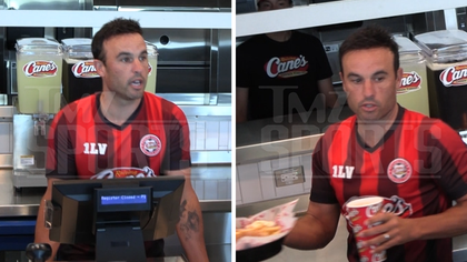 060926 landon donovan canes kal