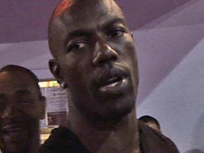 0628_terrell-owens_tmz