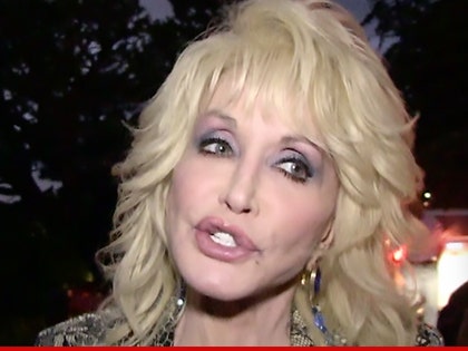 1014-dolly-parton-tmz-01