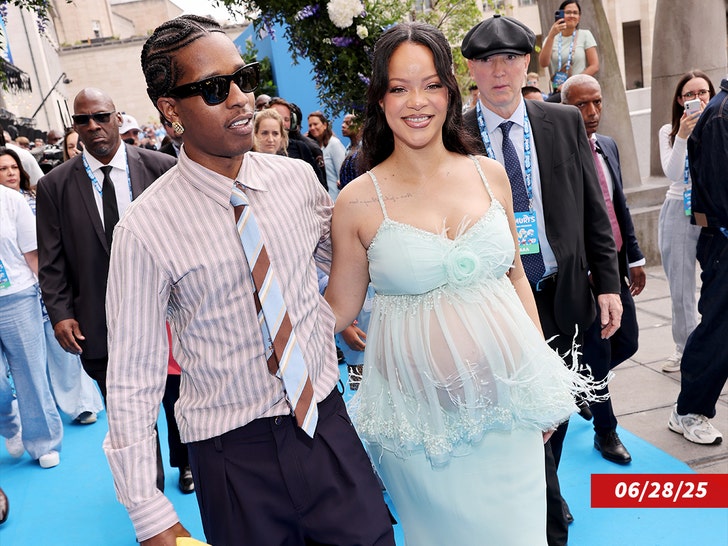 Rihanna Getty 3