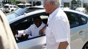 Keyshawn Johnson Takes Sick Prius To Starbucks in Calabasas!