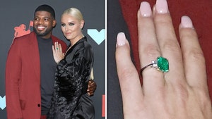 Lindsey Vonn Rocks Giant Engagement Ring to MTV VMAs